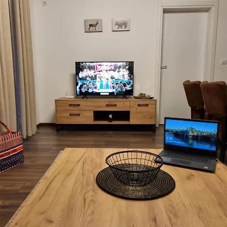 Апартаменты Zlatar Holidays