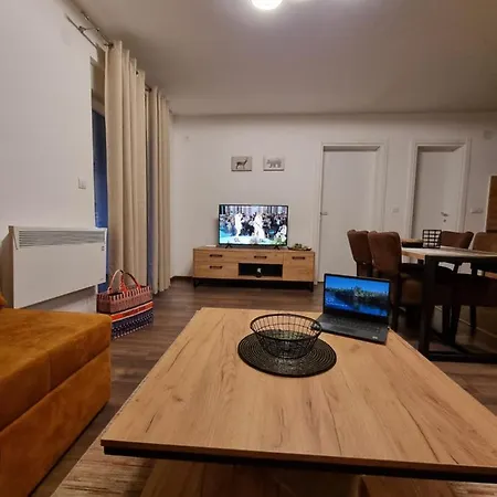 Zlatar Holidays Апартаменты